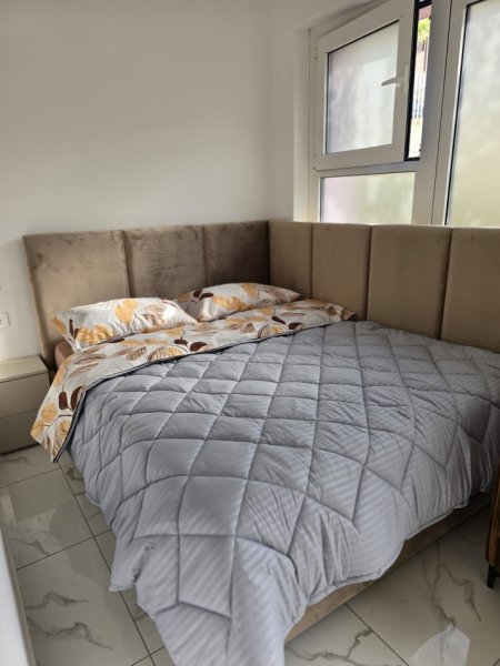 Tirane, jepet me qera garsonier 1+1 Kati 0, 24 m² 280 € (Ali demi)