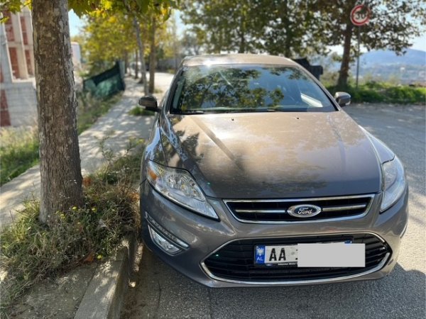 Tirane, shitet makine Ford Mondeo Nafte, automatik, Kondicioner 89.400 km 6000 € (i diskutueshem)