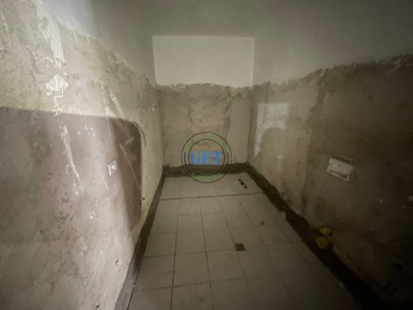 Durres, shitet apartament 2+1 Kati 4, 105 m² 88.000 € (Stacioni trenit , Durres)