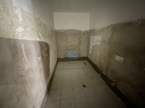 Durres, shitet apartament 2+1 Kati 4, 105 m² 88.000 € (Stacioni trenit , Durres)