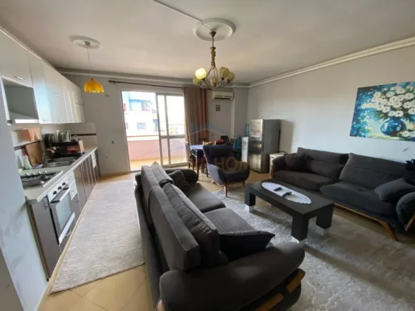 Tirane, jepet me qera apartament 2+1 Kati 8, 103 m² 450 € (Astrit Losha)