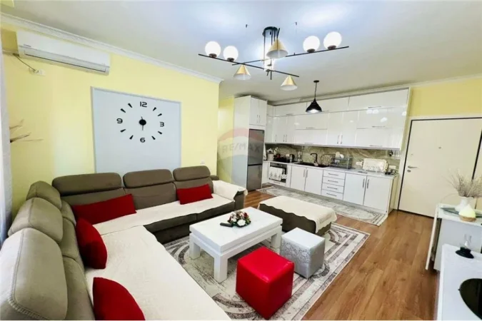 Tirane, shitet apartament 2+1 Kati 3, 97 m² 150.000 € (Rruga Dervish Luzha - Tregu i Madh - Rruga 5 Maji)