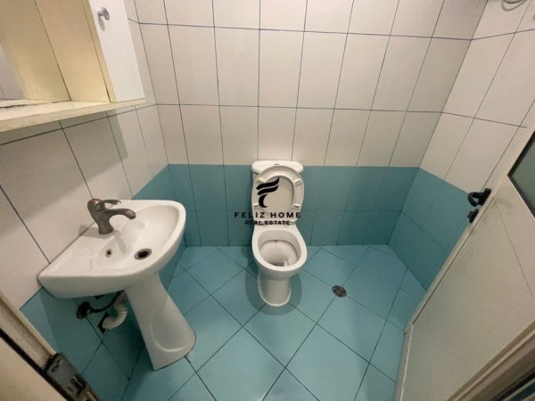 Tirane, jepet me qera apartament 1+1 Kati 2, 60 m² 430 € (KODRA E DIELLIT)
