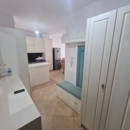 Tirane, jepet me qera apartament 1+1+Ballkon Kati 5, 70 m²(RRUGA BESIM ALLA, MISTO MAME)