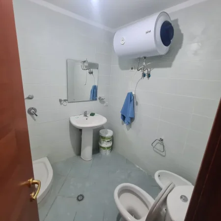 Tirane, jepet me qera apartament 1+1+Ballkon Kati 5, 70 m²(RRUGA BESIM ALLA, MISTO MAME)