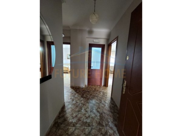 Tirane, jepet me qera apartament 2+1 Kati 6, 96 m² 550 € (Bulevardi Zogu I)