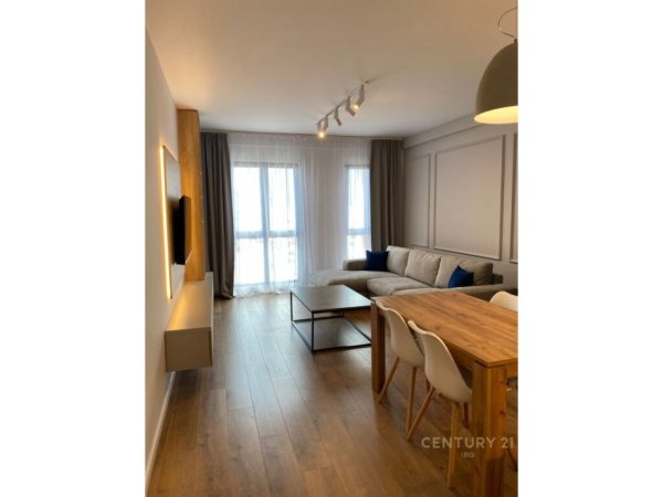 Tirane, jepet me qera apartament 2+1+Aneks+Ballkon Kati 6, 97 m² 750 € (Kompleksi Arlis, Farmacia 10)