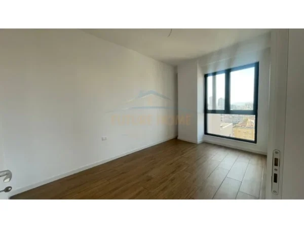 Tirane, jepet me qera apartament 2+1 Kati 9, 75 m² 800 € (Pazari i Ri)