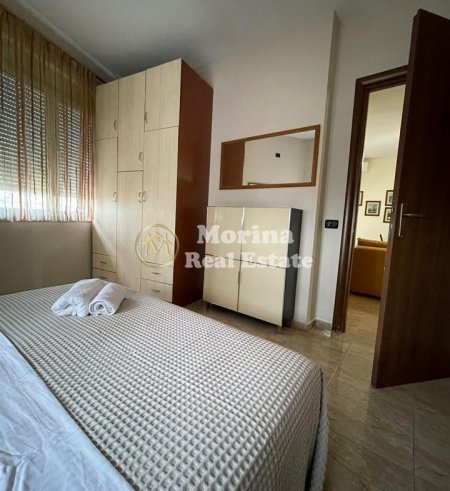 Tirane, jepet me qera apartament 2+1 Kati 3, 80 m² 600 € (Myslym Shyri)