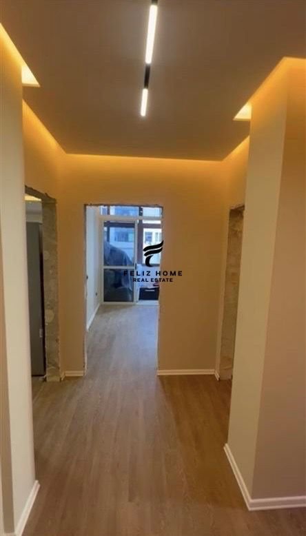 Tirane, jepet me qera apartament 2+1 Kati 5, 76 m² 750 € (RRUGA E KAVAJES)
