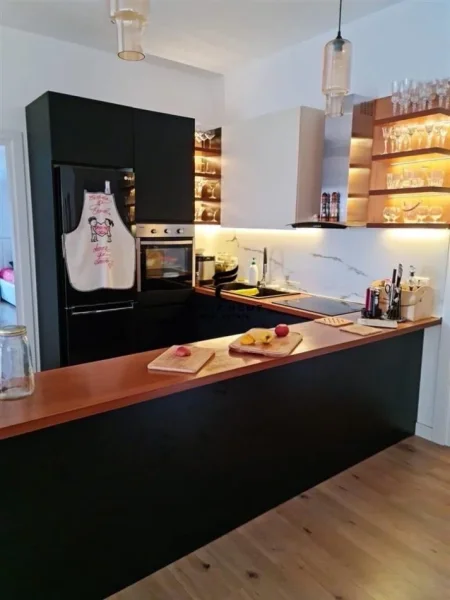 Durres, shitet apartament+verande | Penthouse 3+1 Kati 5, 130 m² 300.000 € (GOLEM)