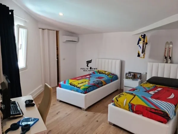 Durres, shitet apartament+verande | Penthouse 3+1 Kati 5, 130 m² 300.000 € (GOLEM)