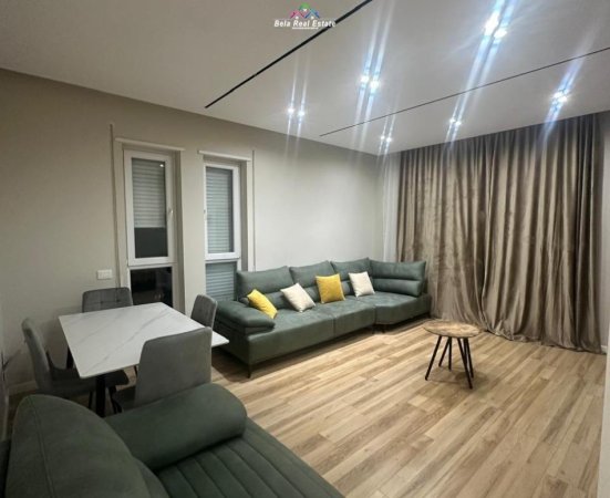 Tirane, jepet me qera apartament 2+1 Kati 7, 100 m² 600 € (rruga Dibres)