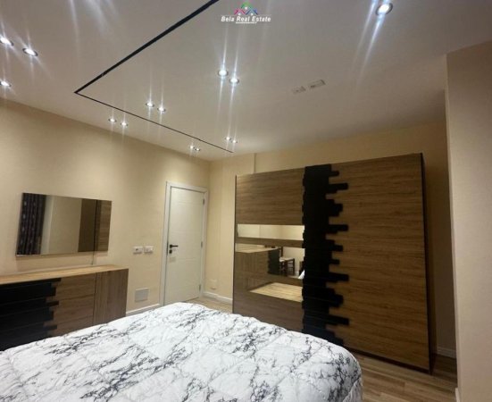 Tirane, jepet me qera apartament 2+1 Kati 7, 100 m² 600 € (rruga Dibres)