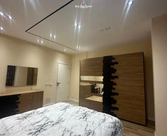 Tirane, jepet me qera apartament 2+1 Kati 7, 100 m² 600 € (rruga Dibres)