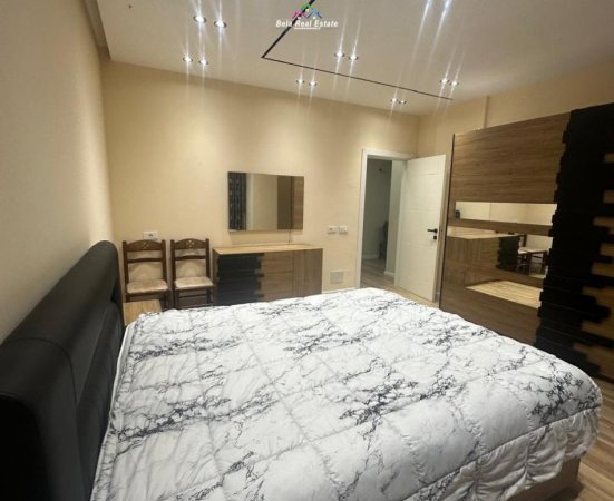 Tirane, jepet me qera apartament 2+1 Kati 7, 100 m² 600 € (rruga Dibres)
