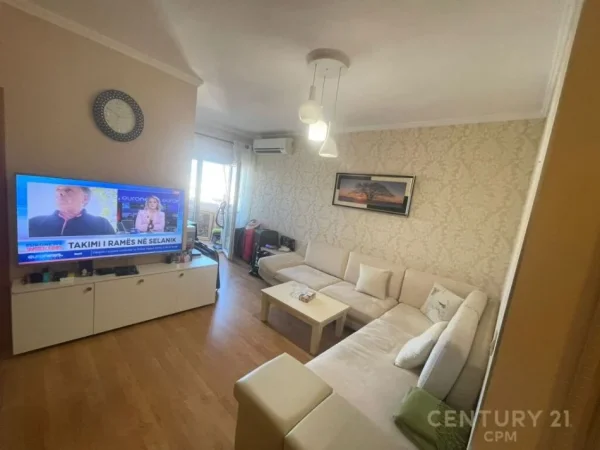 Tirane, shes apartament 1+1+Aneks+Ballkon Kati 16, 57 m² 157.000 € (9 kateshet)