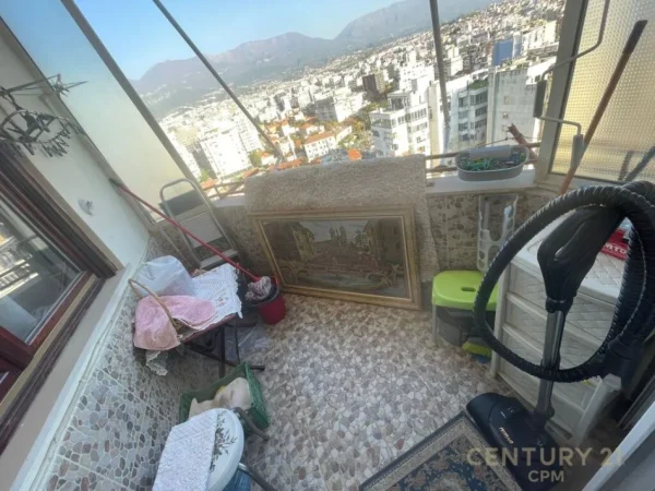 Tirane, shes apartament 1+1+Aneks+Ballkon Kati 16, 57 m² 157.000 € (9 kateshet)