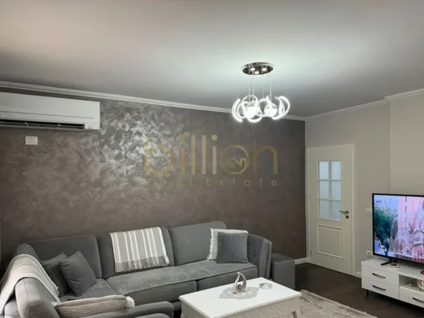 Tirane, shitet apartament 2+1+Ballkon Kati 4, 113 m² 280.000 € (Selvia, Tirana, Albania)