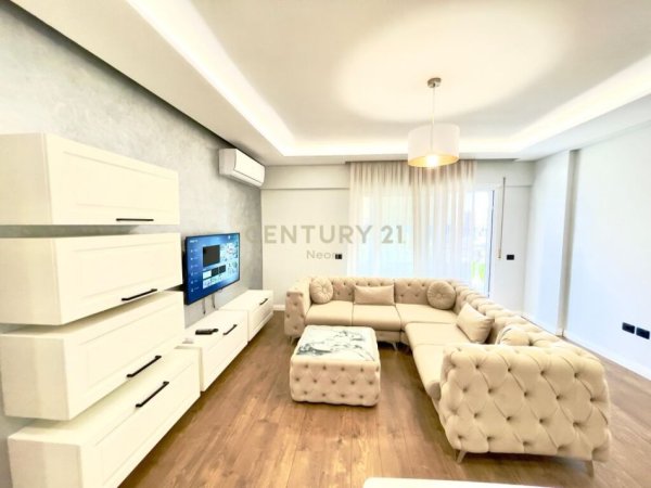 Tirane, jepet me qera apartament 2+1+Aneks+Ballkon Kati 6, 115 m² 800 € (Kopshti Botanik)