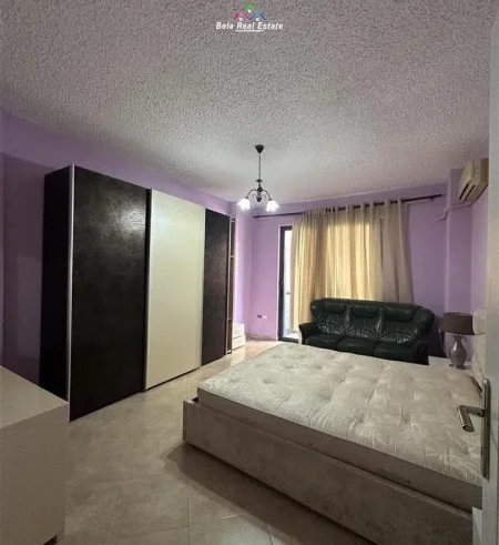 Tirane, jepet me qera zyre Kati 2, 160 m² 1.200 € (RRUGA E KOSOVAREVE)