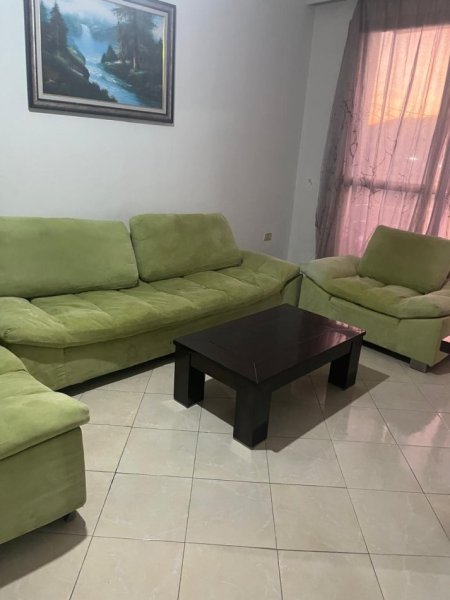 Tirane, jepet me qera apartament 2+1+Aneks+Ballkon Kati 6, 95 m² 400 € (Besim allla)