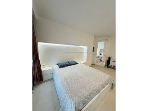 Tirane, shitet apartament 2+1 Kati 1, 117 m² 270.000 € (Liqeni i Thate)