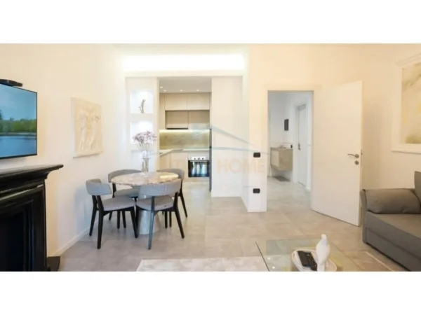 Tirane, jepet me qera apartament 1+1 Kati 4, 67 m² 1.250 € (Rruga Kajo Karafili, Qender)