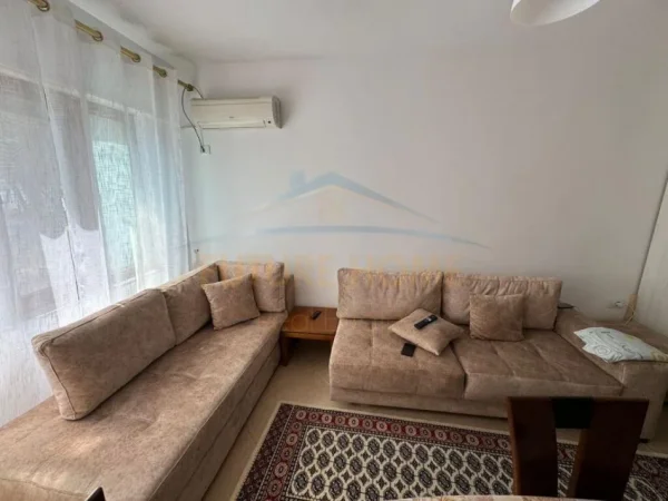 Durres, shitet apartament 2+1+Ballkon Kati 2, 75 m² 130.000 € (MALI I ROBIT)