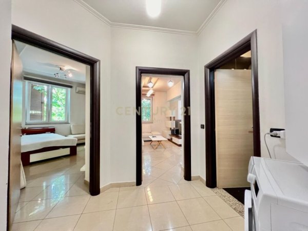 Tirane, jap me qera apartament 2+1 , 103 m² 780 € (Ish Blloku)