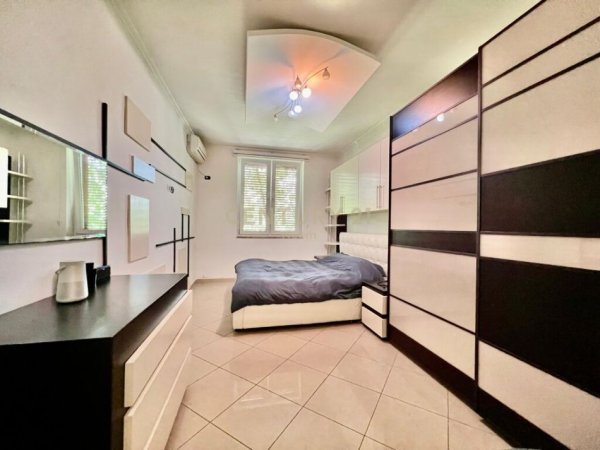 Tirane, jap me qera apartament 2+1 , 103 m² 780 € (Ish Blloku)
