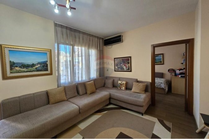 Tirane, jepet me qera apartament 2+1 Kati 4, 74 m² 850 € (Myslym Shyri)