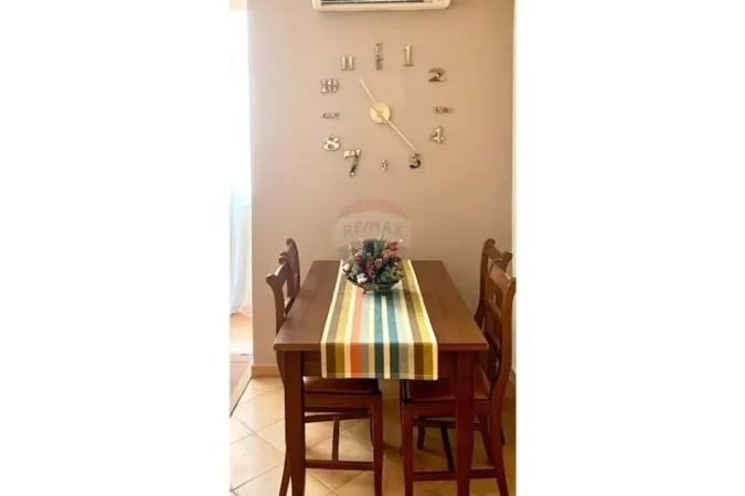 Tirane, jepet me qera apartament 1+1 Kati 7, 52 m² 600 € (Air Albania Stadium)