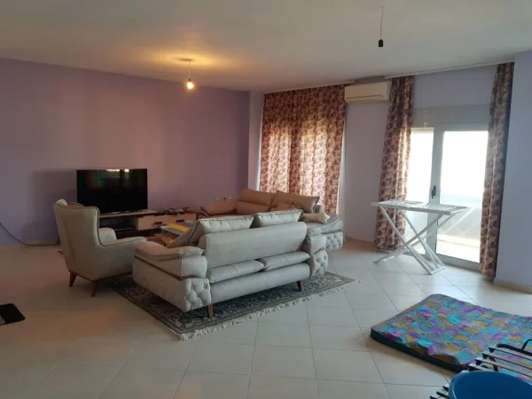 Vlore, shitet apartament 3+1 Kati 1, 151 m² 256.751 € (Vlore, Uji i Ftohte)