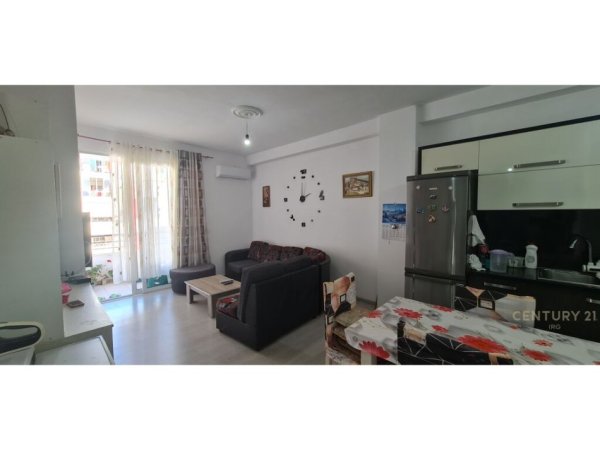 Tirane, shitet apartament 2+1 Kati 6, 71 m² 110.000 € (yzberisht)