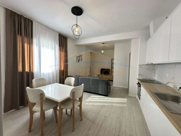 Tirane, jepet me qera apartament 2+1 Kati 5, 79 m² 600 € (teodor kekounaza e re)
