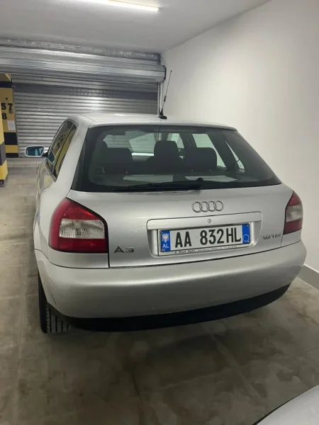 Elbasan, shes makine Audi A3 Nafte, gri metalizato manuale 1.700 €