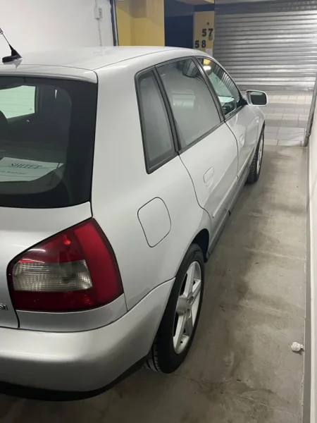 Elbasan, shes makine Audi A3 Nafte, gri metalizato manuale 1.700 €