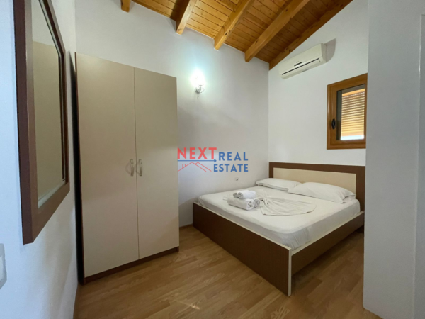 Vlore, jepet me qera apartament 2+1+Ballkon , 450 € (PLAZHI I VJETER)