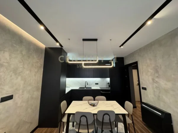 Tirane, shitet apartament 2+1+Ballkon Kati 4, 95 m² 155.000 € (Astiri)