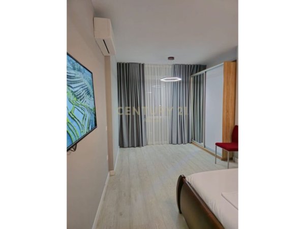 Tirane, shitet apartament 2+1 Kati 1, 112 m² 270.000 € (Rruga e Barrikadave)