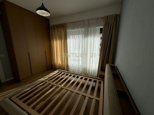 Tirane, jepet me qera apartament 1+1 Kati 1, 530 € (rezidenca kodra e diellit)