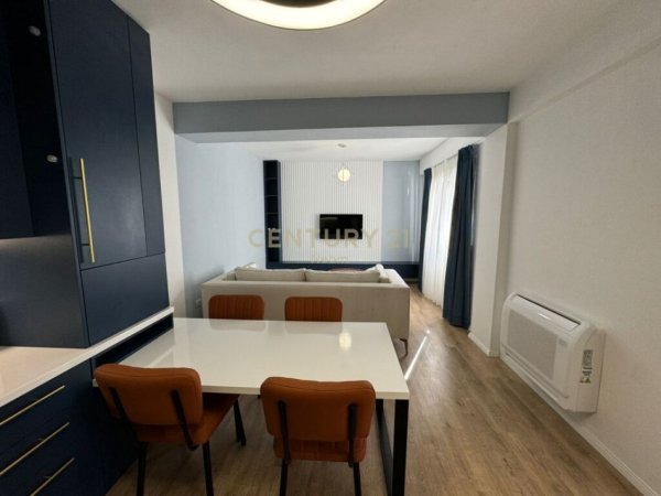 Tirane, jepet me qera apartament 1+1 Kati 1, 530 € (rezidenca kodra e diellit)
