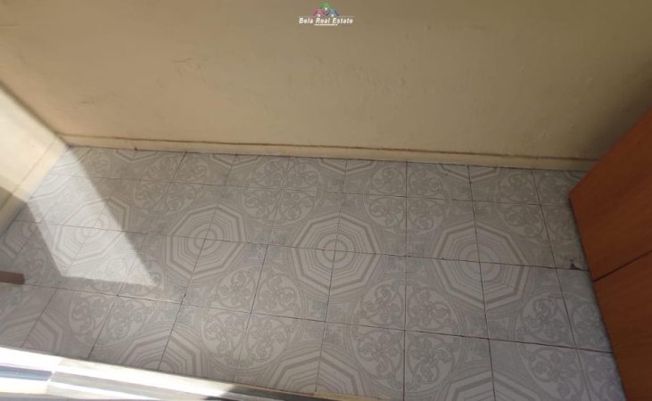 Tirane, jepet me qera apartament 1+1 Kati 2, 60 m² 550 € (Sheshi Willson)