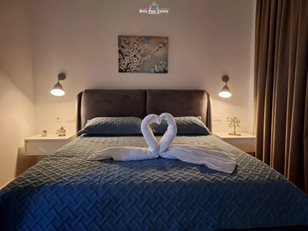 Tirane, jepet me qera apartament 2+1 Kati 2, 85 m² 1.000 € (Rruga Hoxha Tahsim)