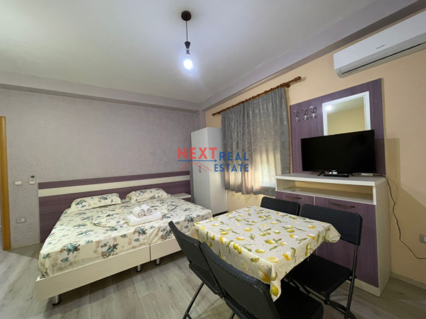 Vlore, jepet me qera garsonier 1+1 , 300 € (PLAZH I VJETER)