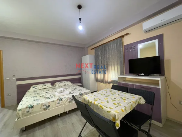 Vlore, jepet me qera garsonier 1+1 , 300 € (PLAZH I VJETER)