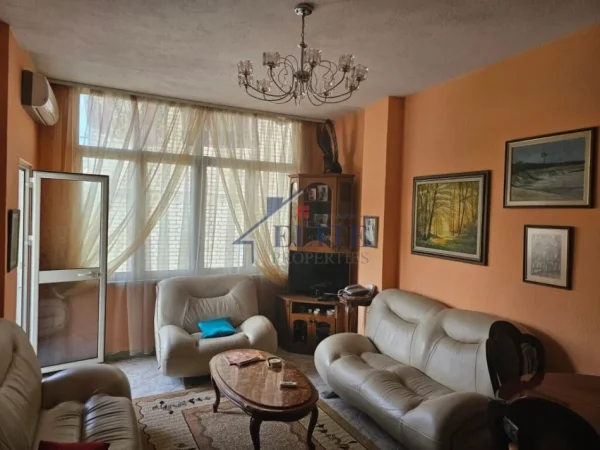 Tirane, shitet apartament 2+1 Kati 2, 110 m² 165.000 € (Ali Demi)