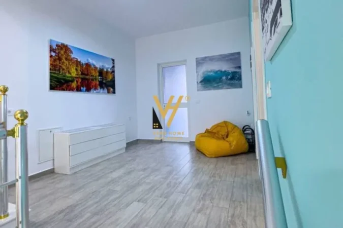 Tirane, jepet me qera Vile Kati 0, 170 m² 1.000 € (VILAT GJERMANE)