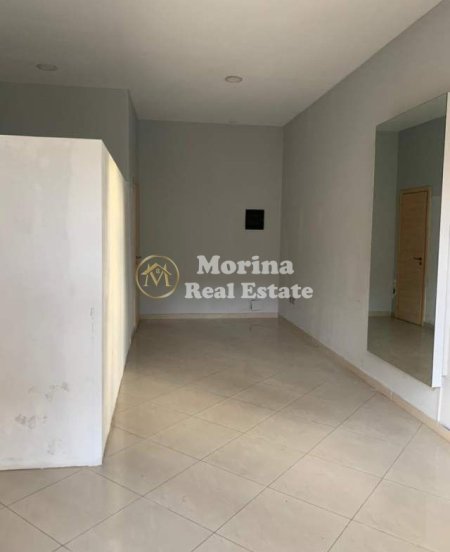 Tirane, shitet ambjent biznesi Kati 1, 47 m² 105.000 € (Kinostudio)
